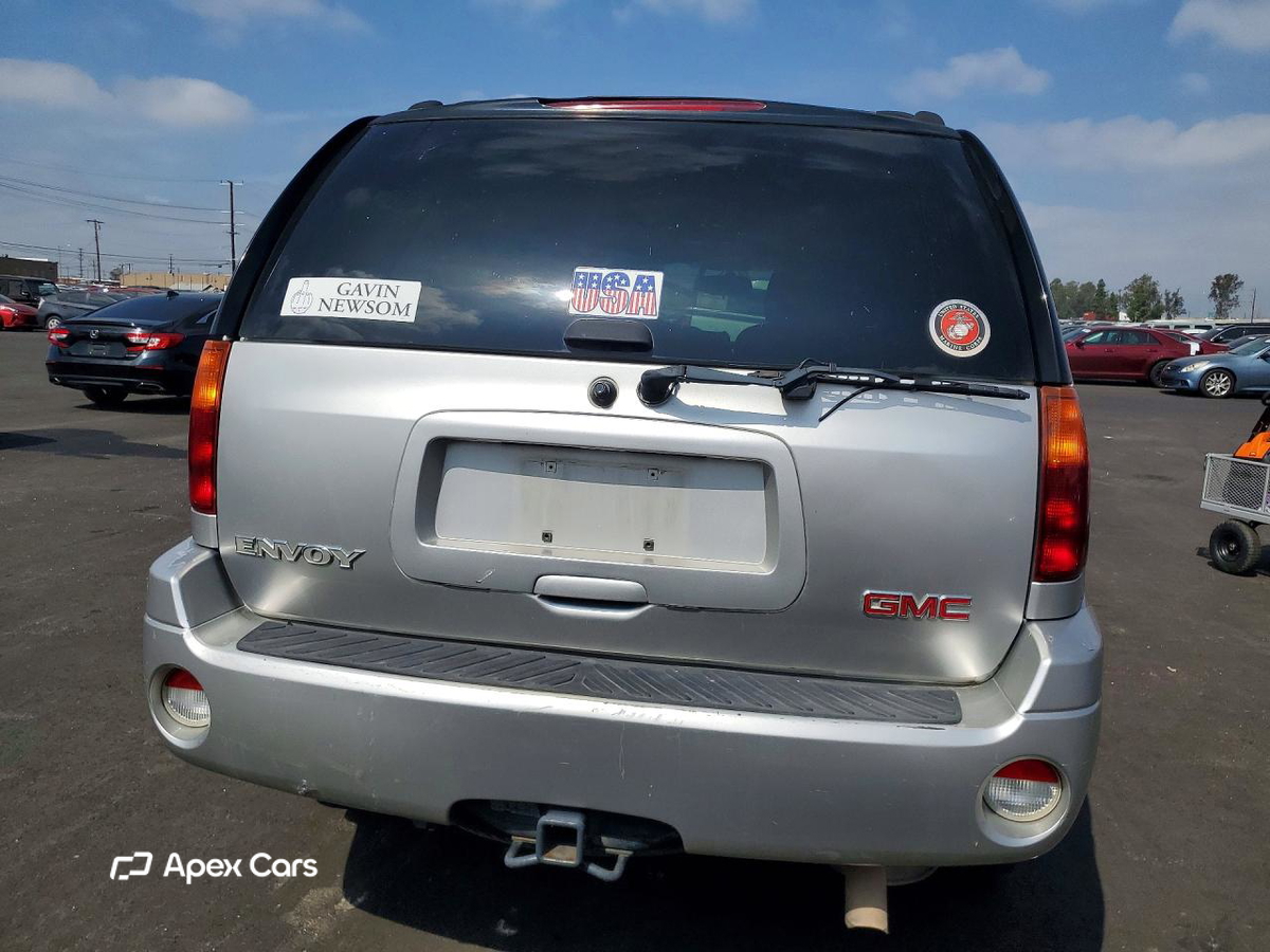 GMC Envoy 2005