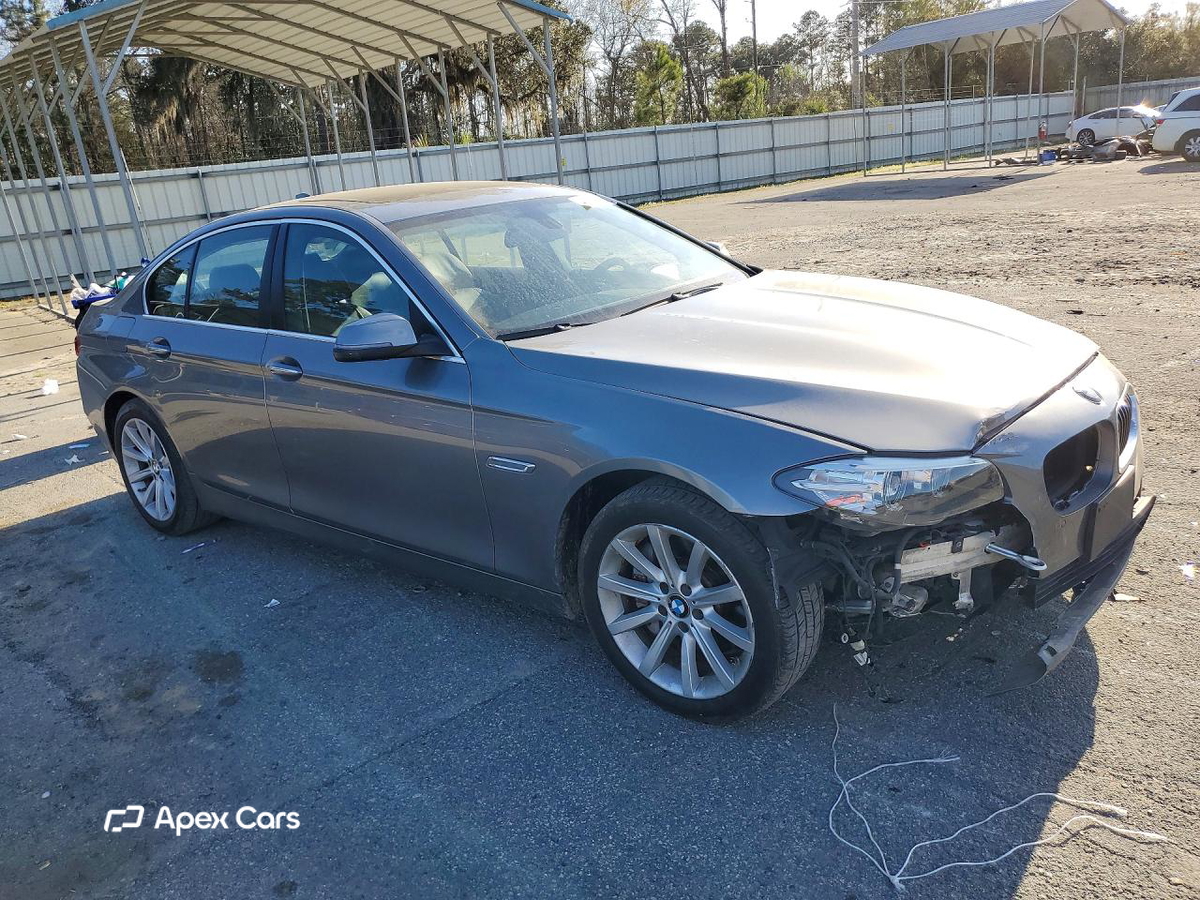 BMW Series 5 2015