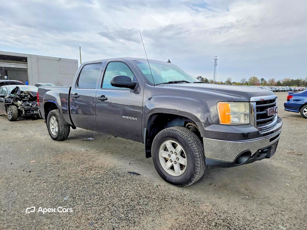 GMC Sierra 2011
