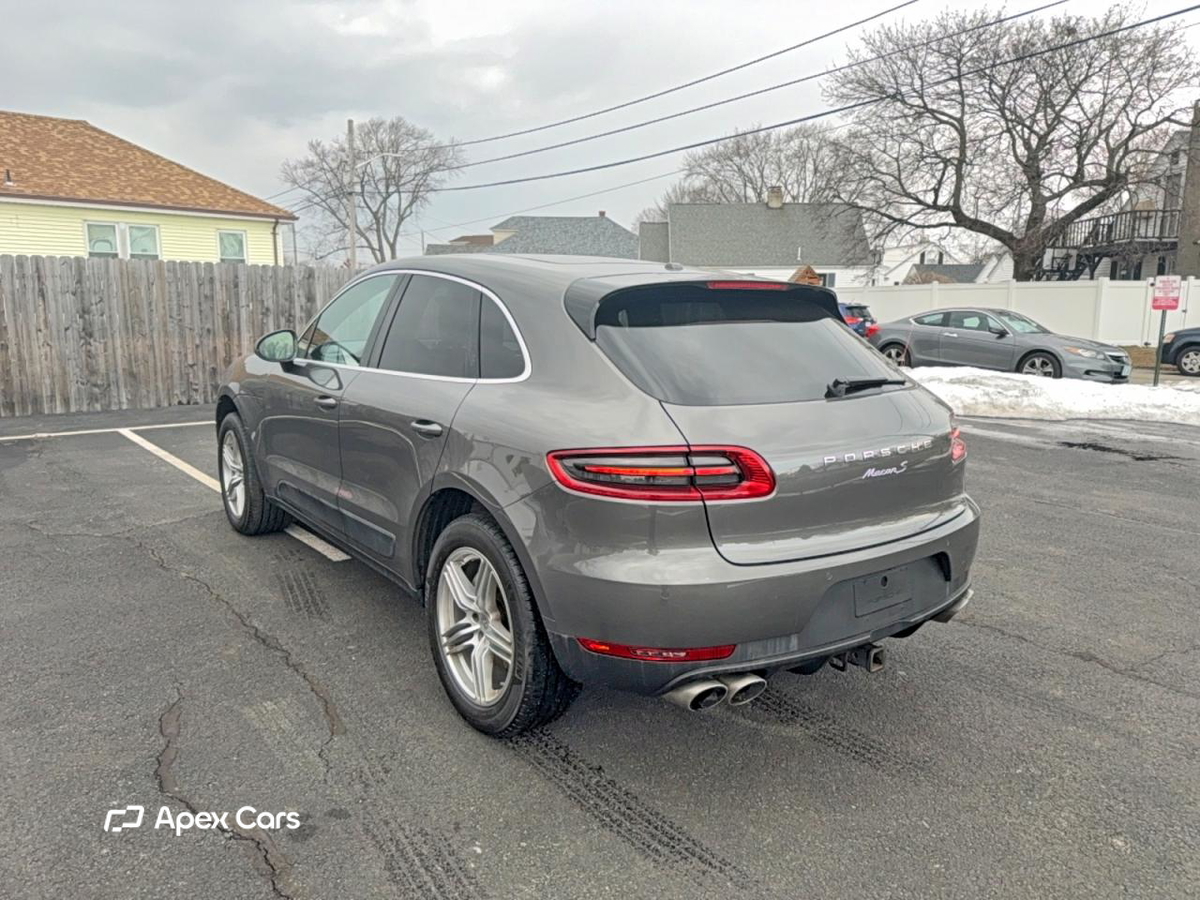 Porsche Macan 2015