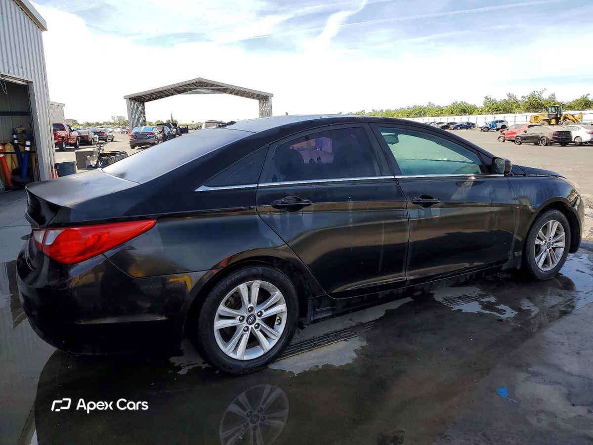 Hyundai Sonata 2013