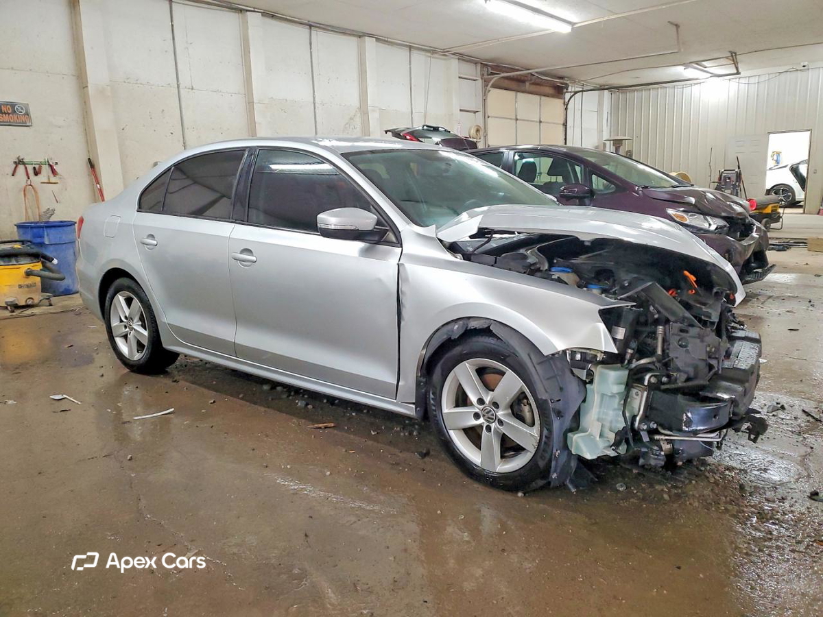 Volkswagen Jetta 2012