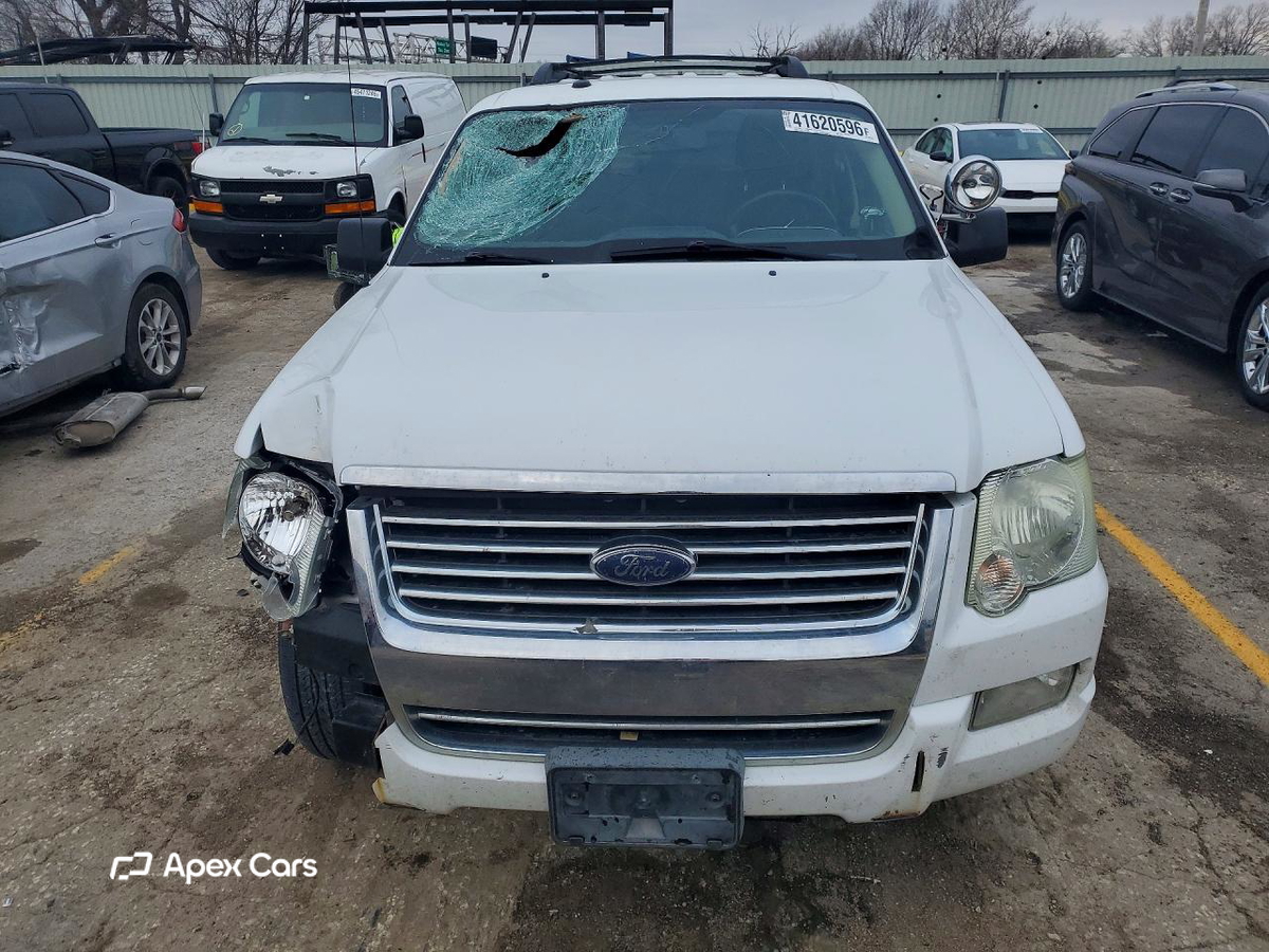 Ford Explorer 2010