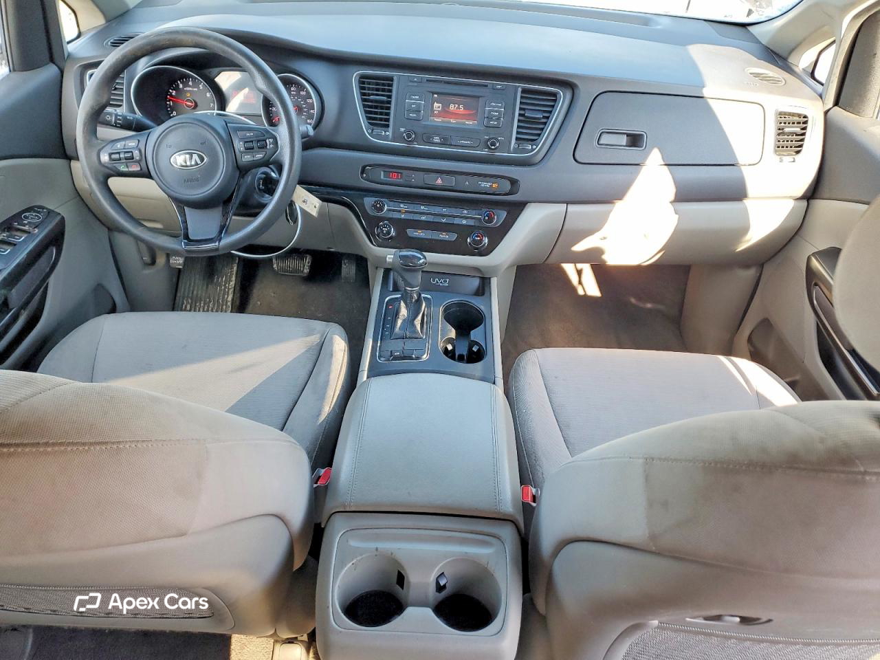 Kia Sedona 2015