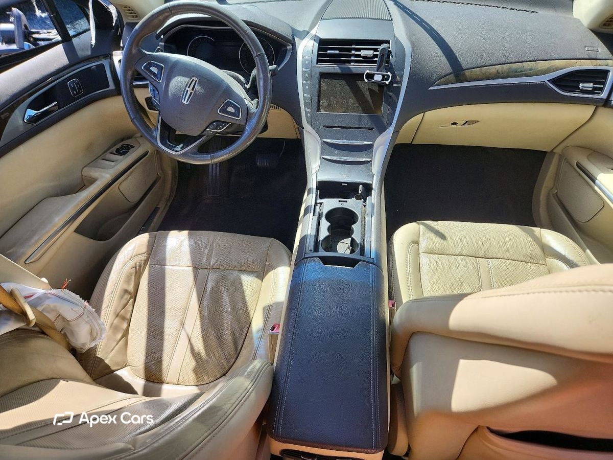 Lincoln MKZ 2014