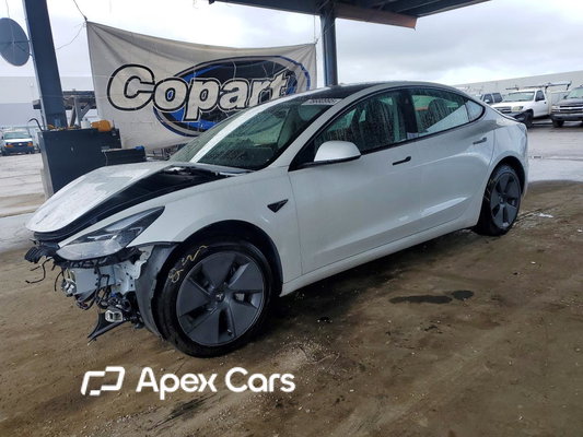 Tesla Model 3 2023 - Image 1 of 13