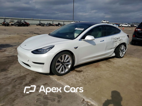 Tesla Model 3 2018 - Zdjęcie 1 z 13