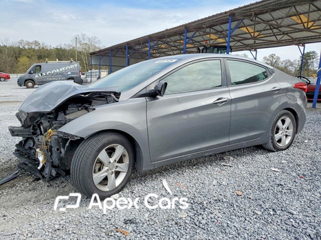 Hyundai Elantra 2013 - Image 1 of 13