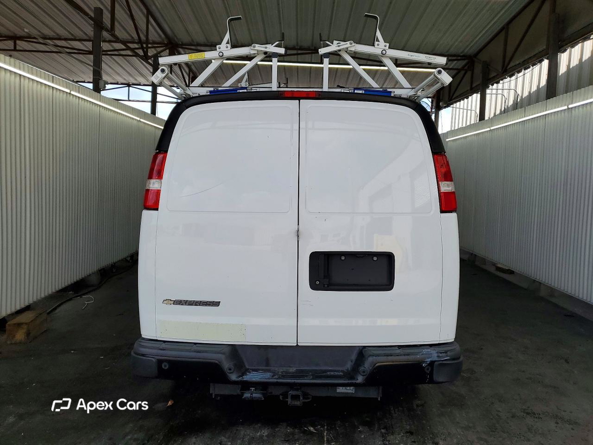 Chevrolet Express 2023