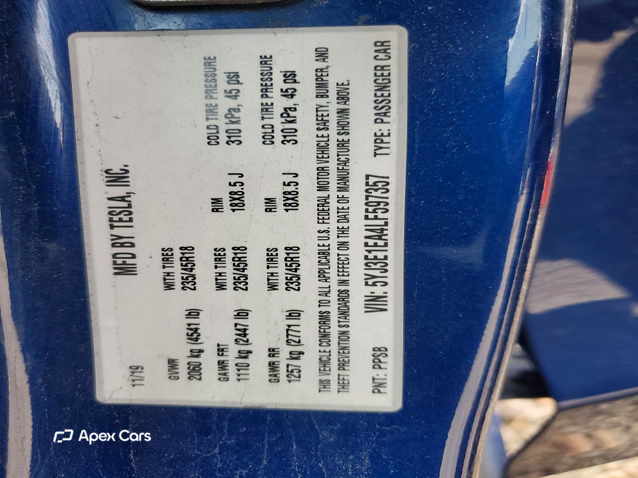Tesla Model 3 2020