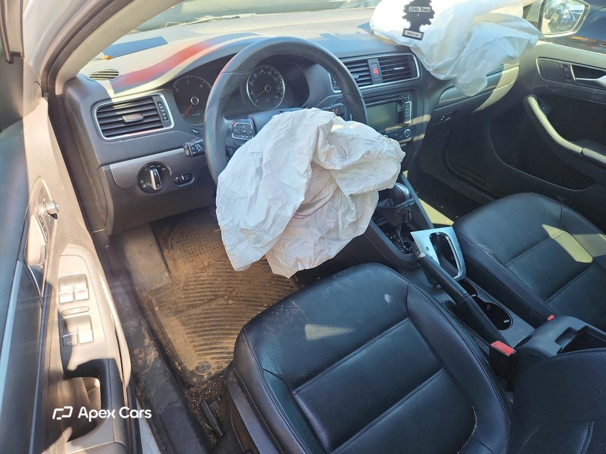 Volkswagen Jetta 2013