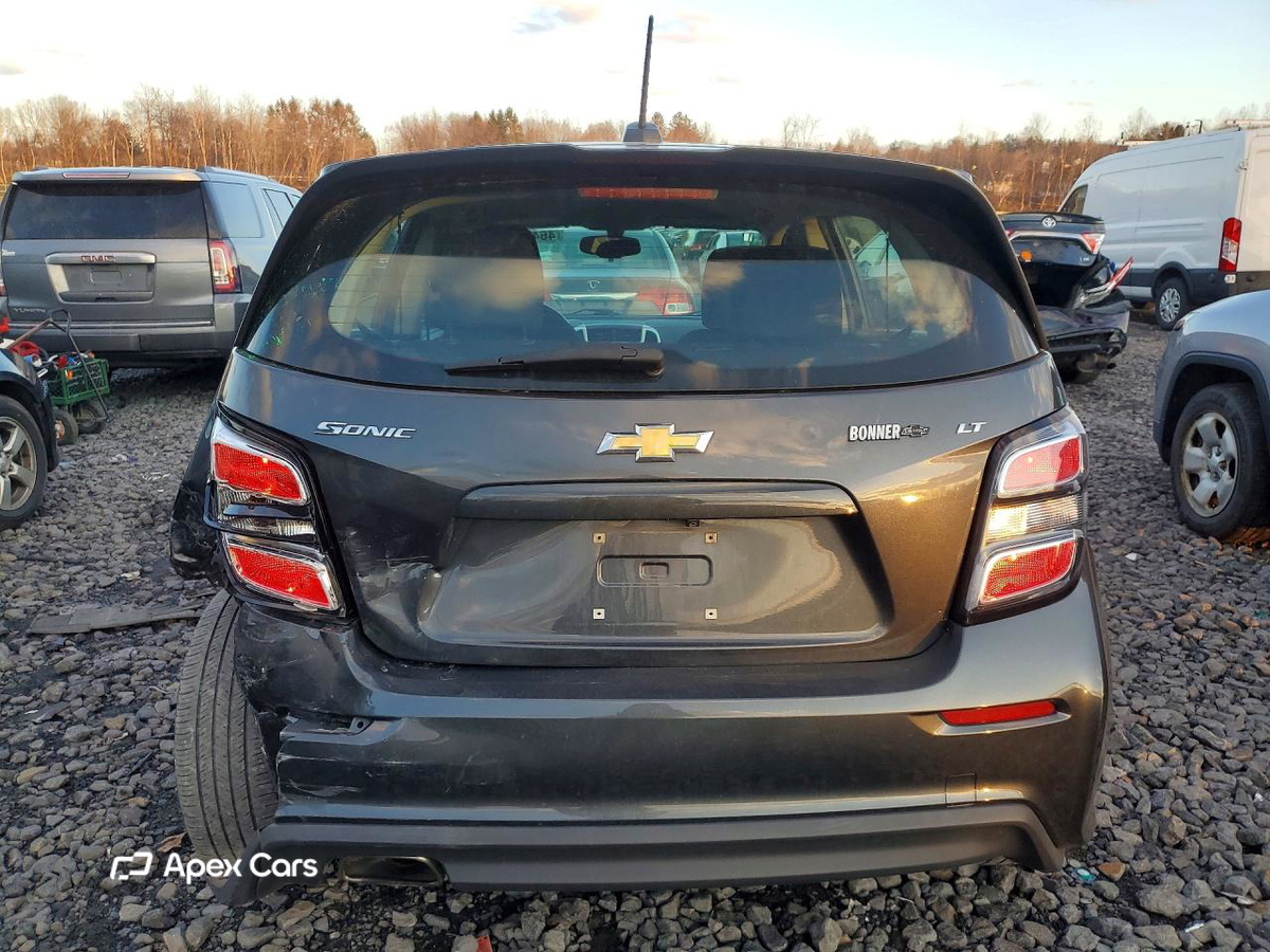 Chevrolet Sonic 2017