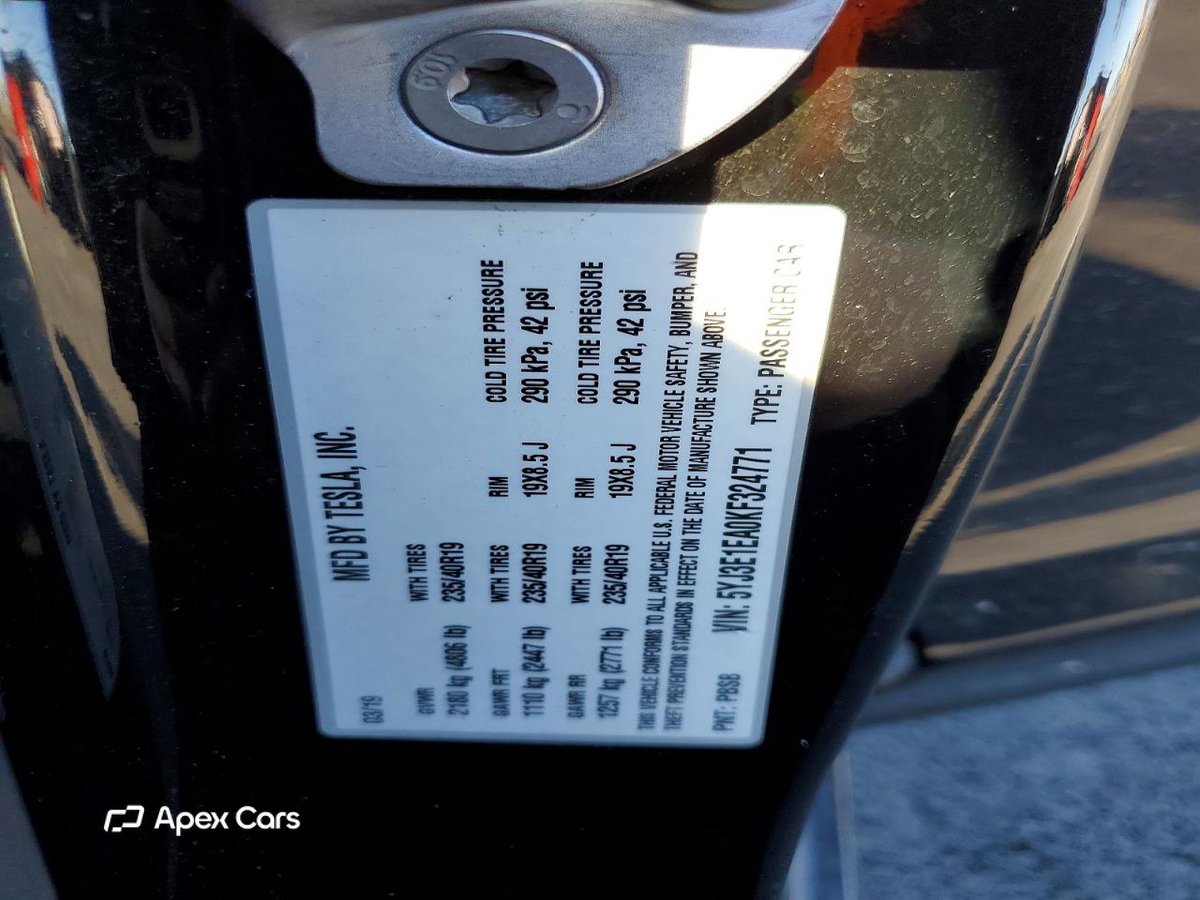 Tesla Model 3 2019