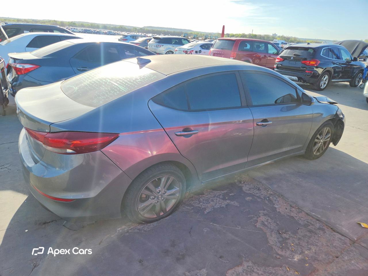Hyundai Elantra 2018