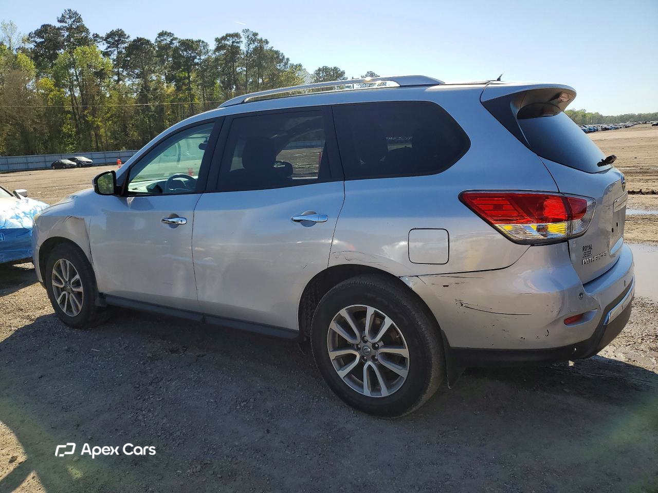 Nissan Pathfinder 2014