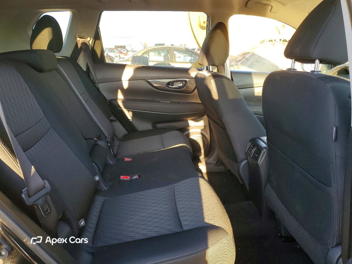 Nissan Rogue 2018