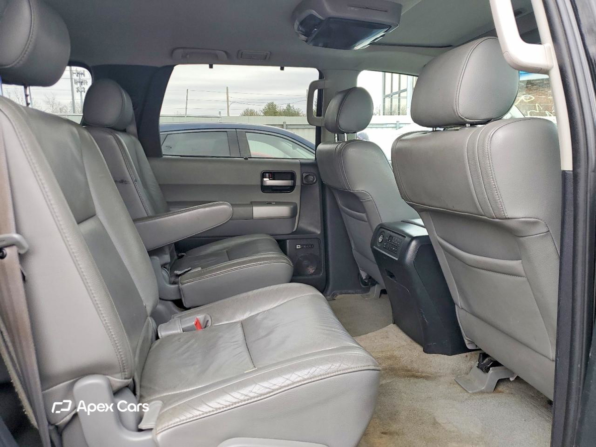 Toyota Sequoia 2008