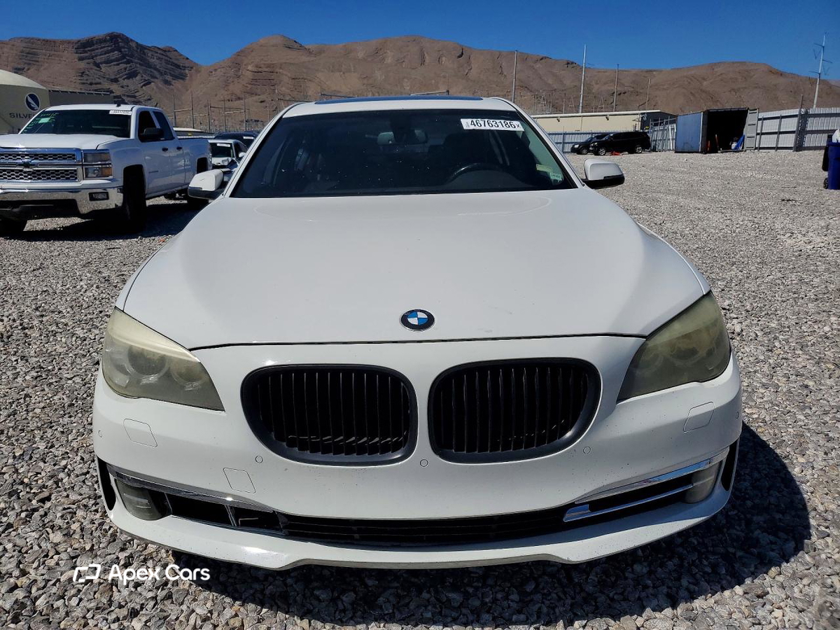 BMW Series 7 2013