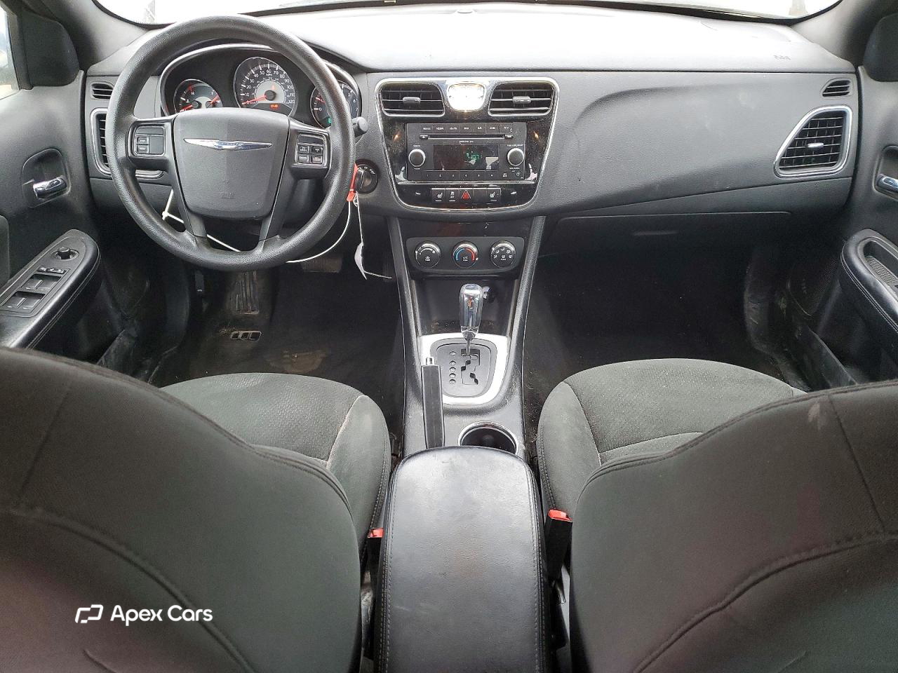 Chrysler 200 2011