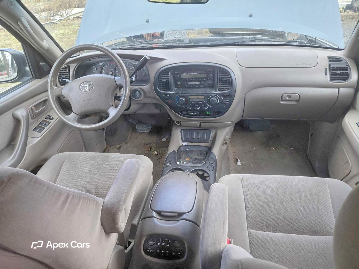 Toyota Sequoia 2006