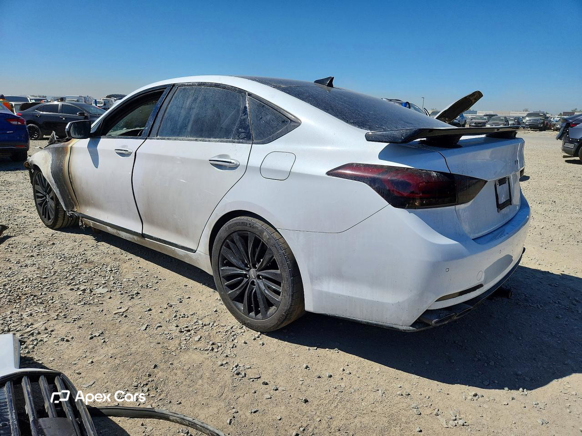 Hyundai Genesis 2015