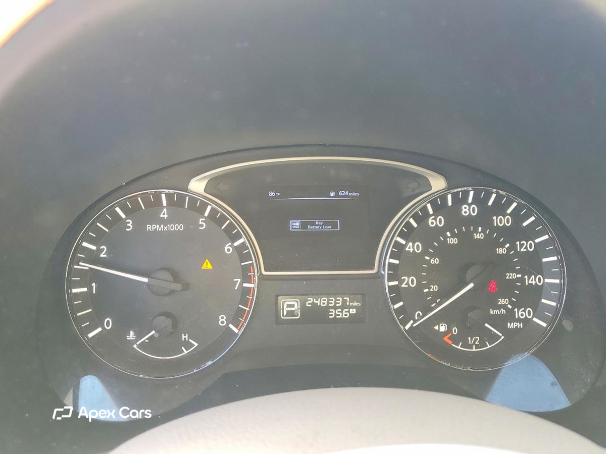 Nissan Altima 2015