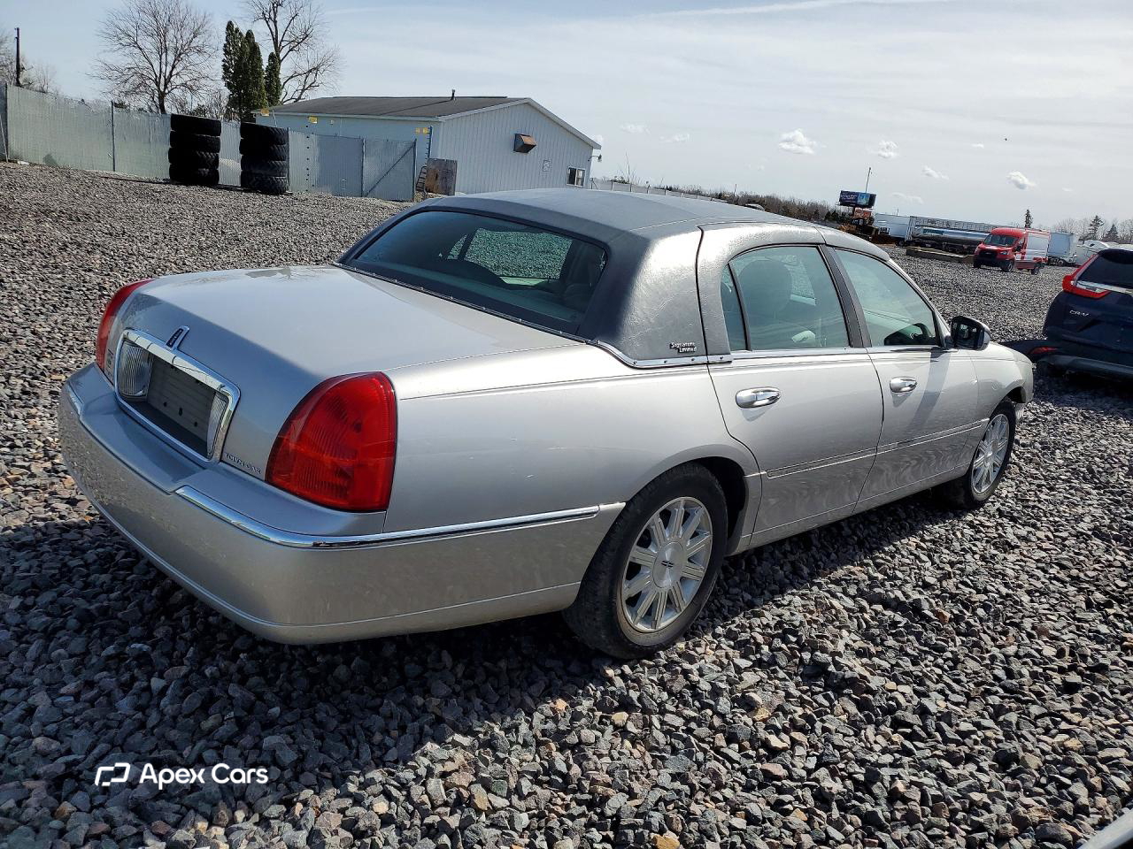 Lincoln Town Car 2010