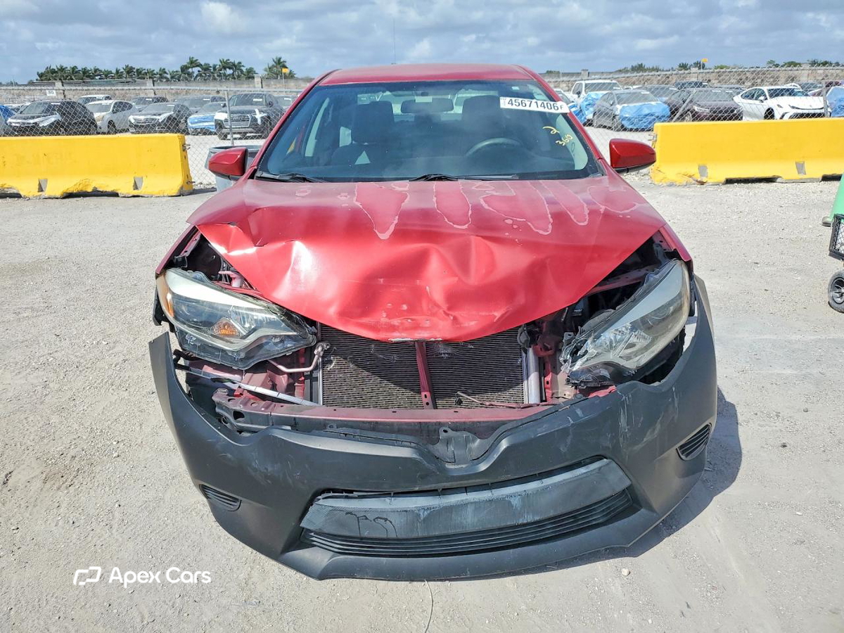 Toyota Corolla 2015