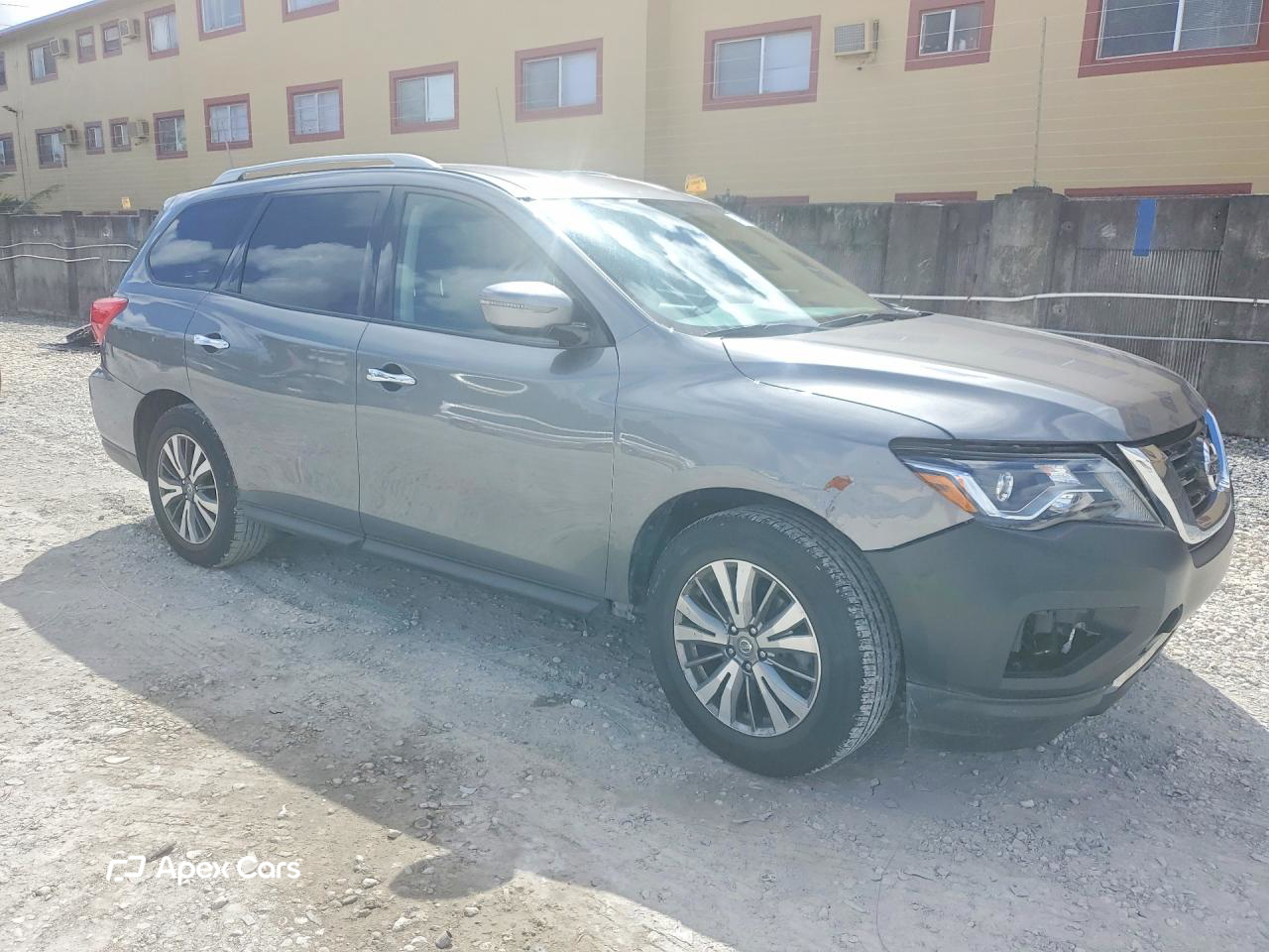 Nissan Pathfinder 2019