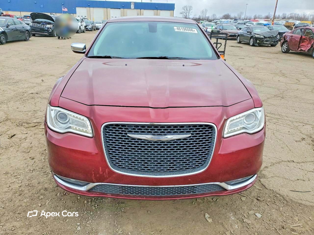 Chrysler 300 2016