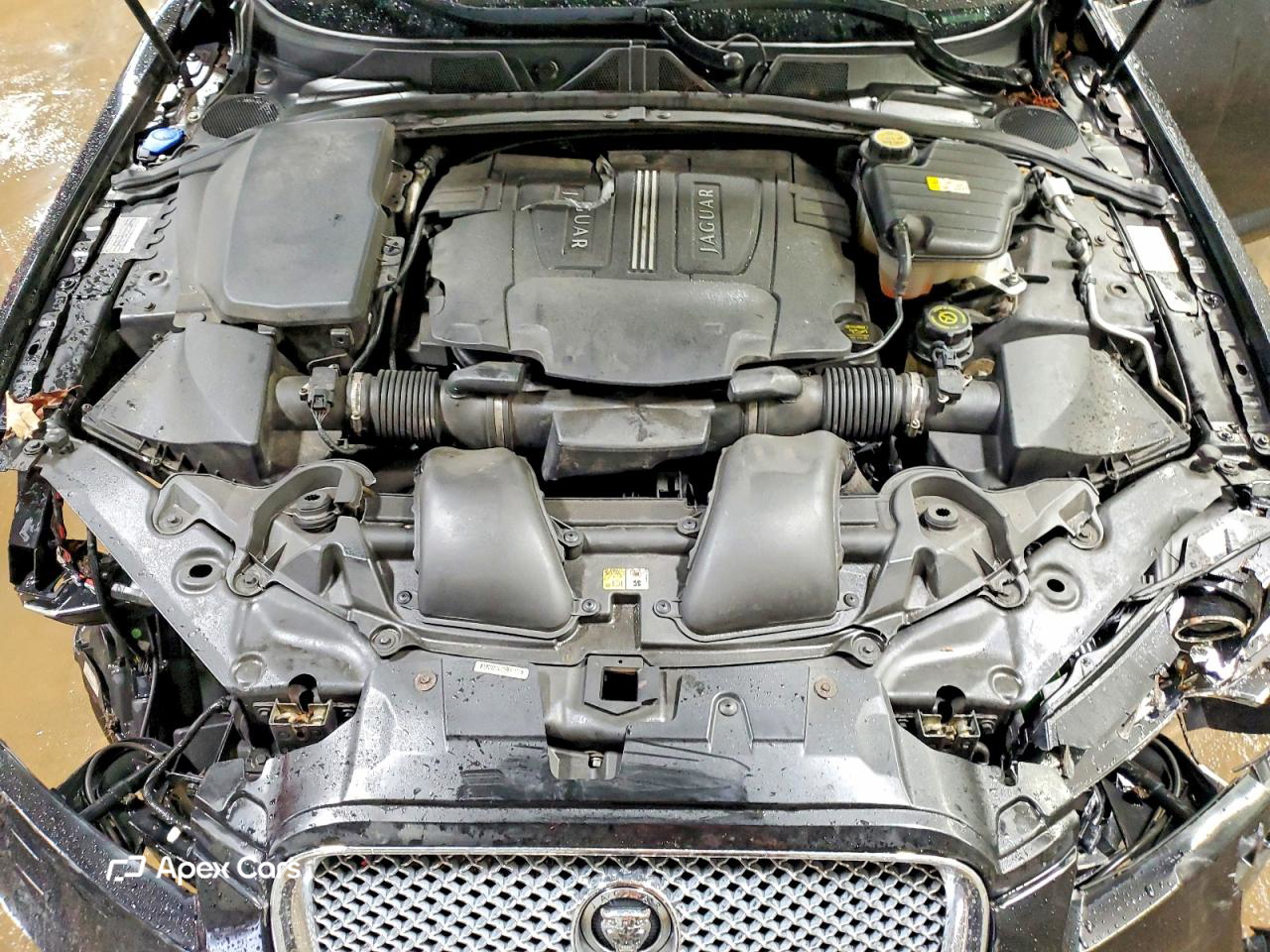 Jaguar XF 2012