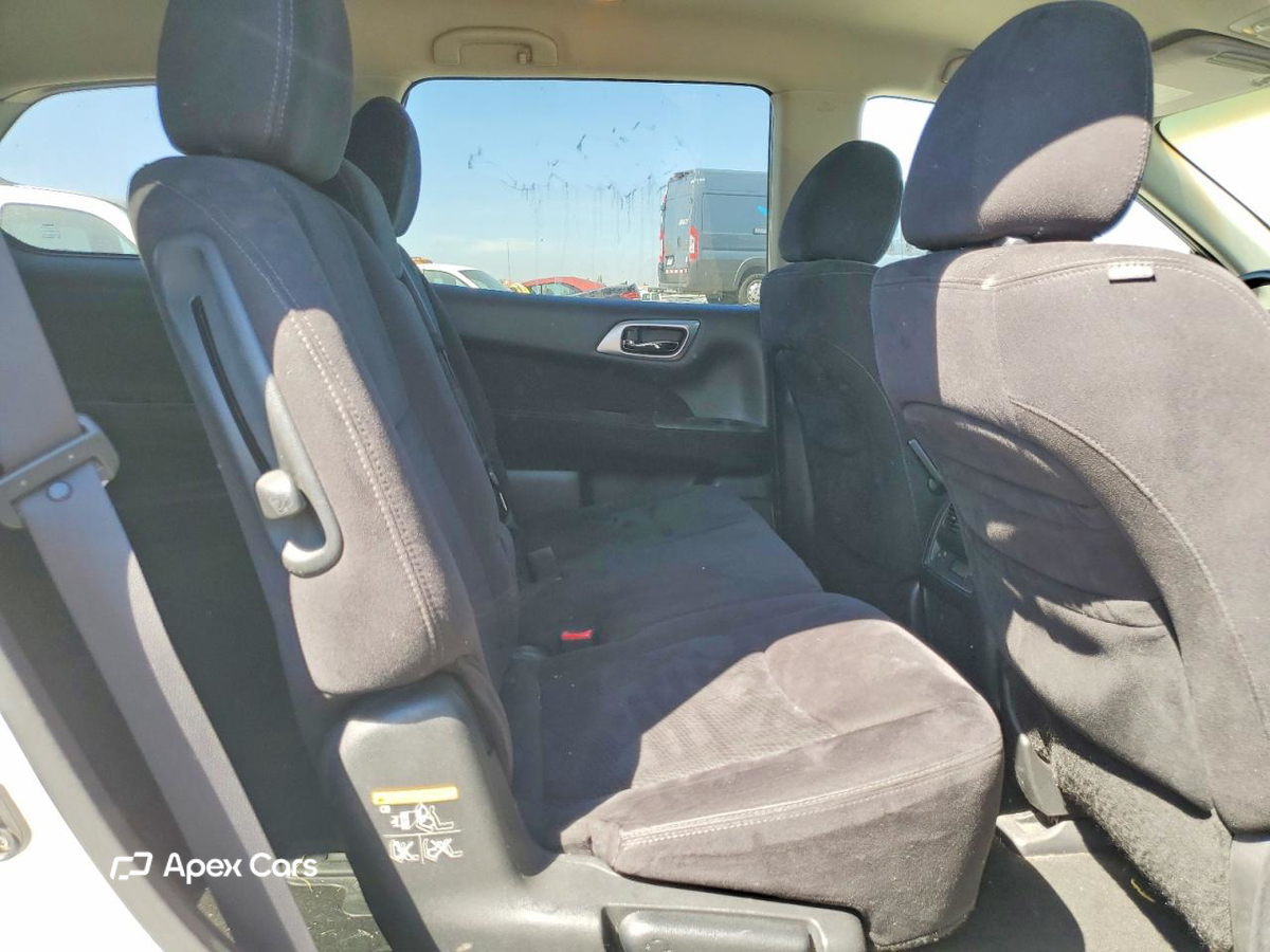 Nissan Pathfinder 2013