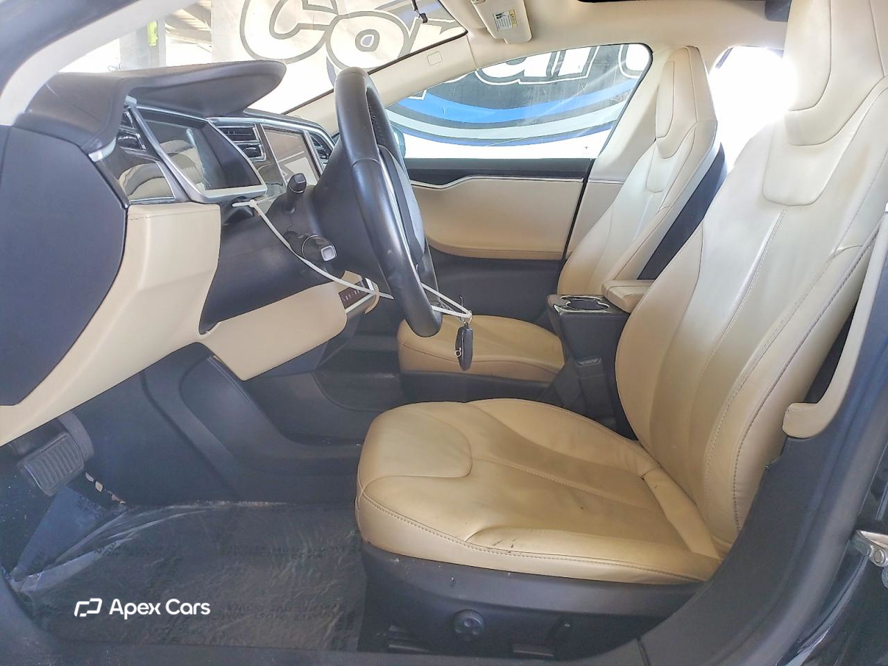 Tesla Model S 2013
