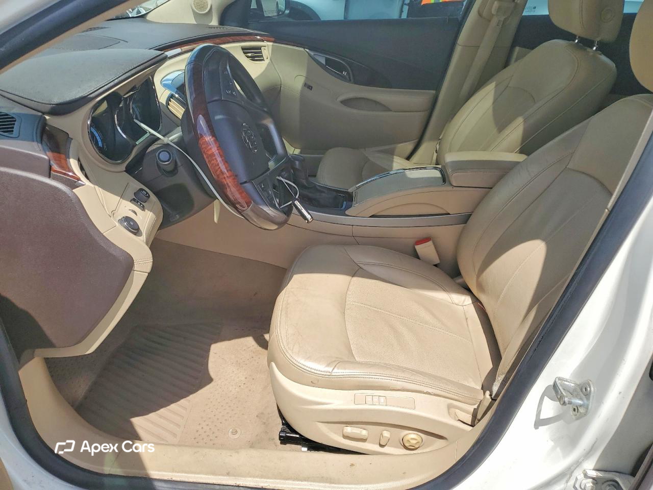 Buick LaCrosse 2011