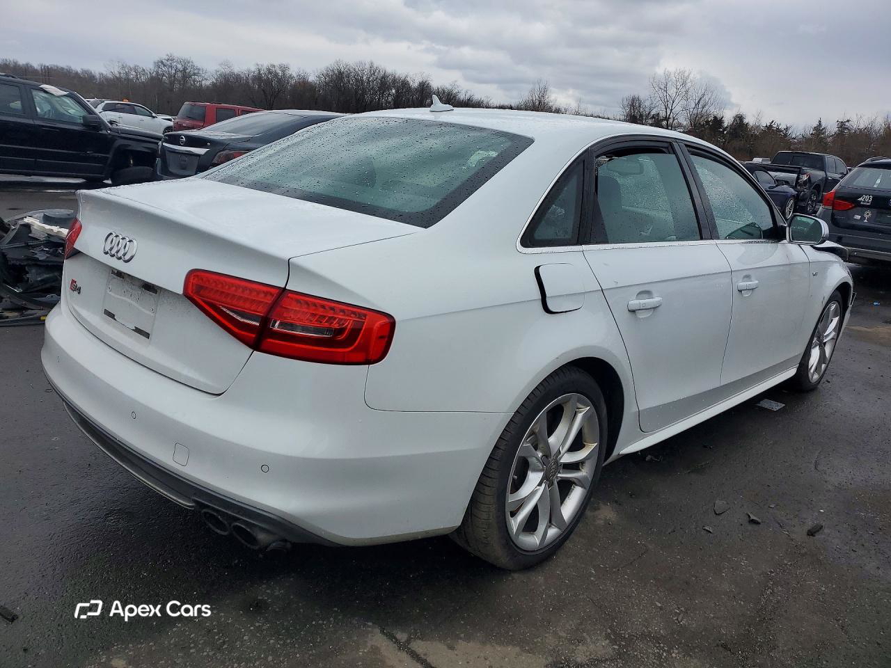 Audi RS4 2013