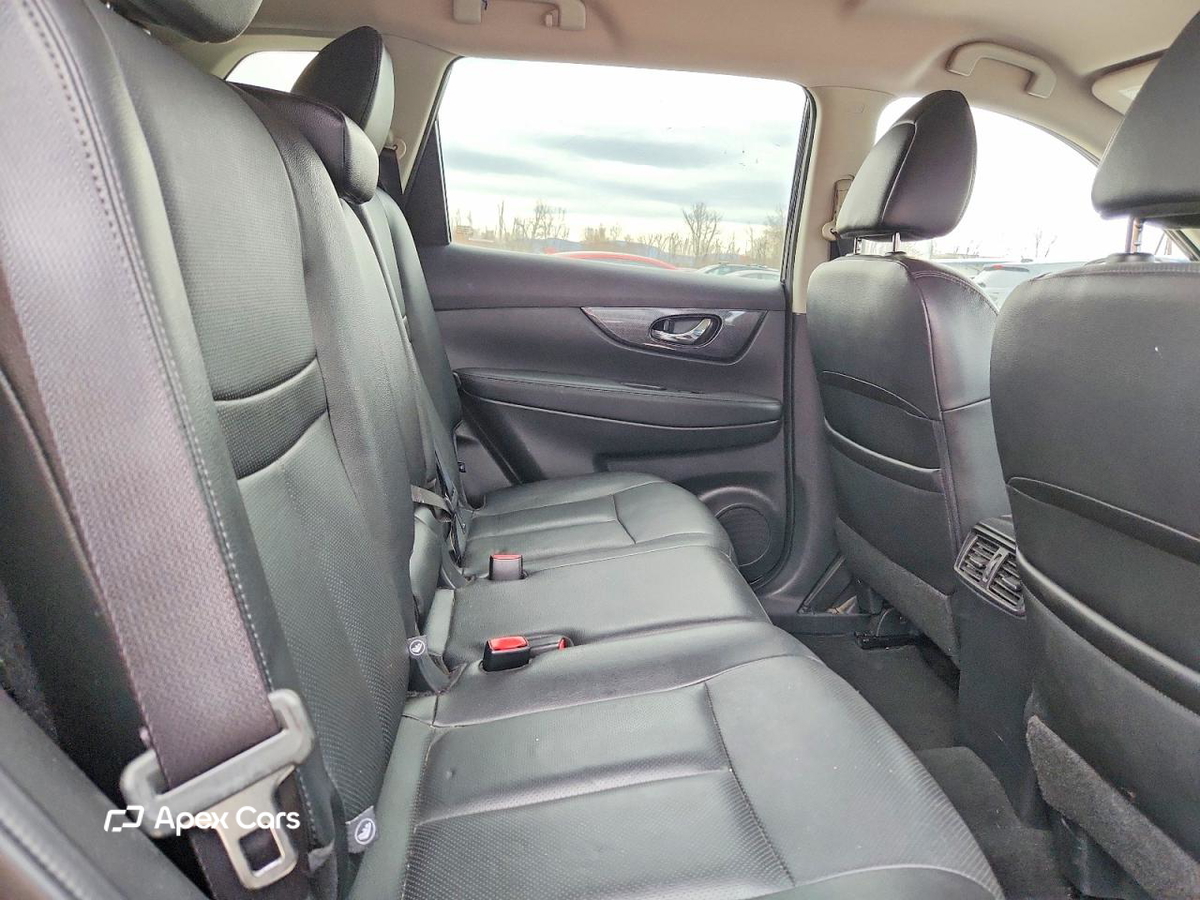 Nissan Rogue 2016