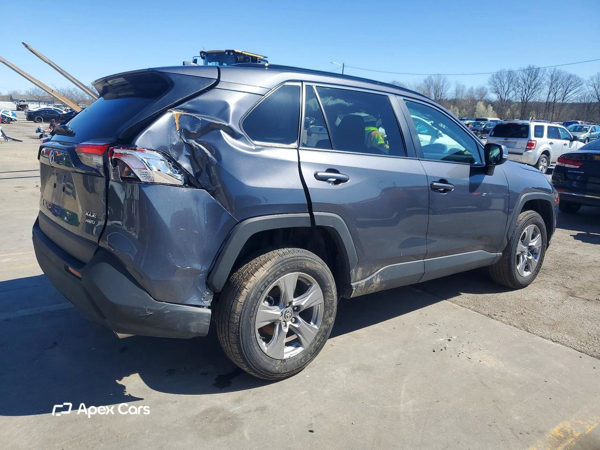 Toyota RAV 4 2025