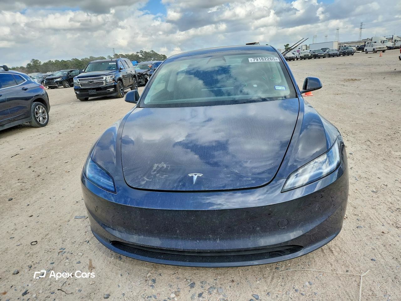 Tesla Model 3 2024