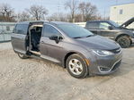 Chrysler Pacifica 2017