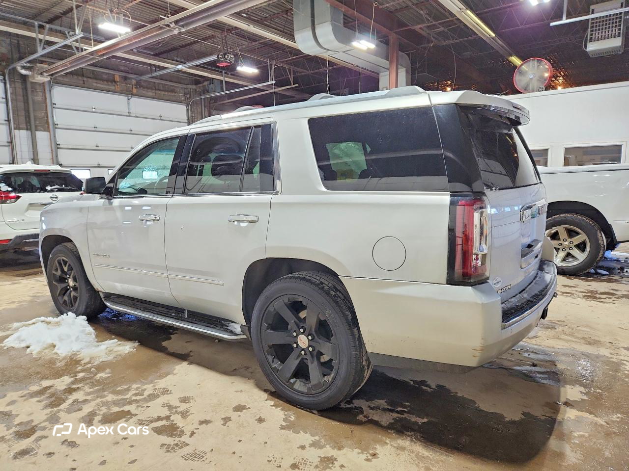 GMC Yukon 2016