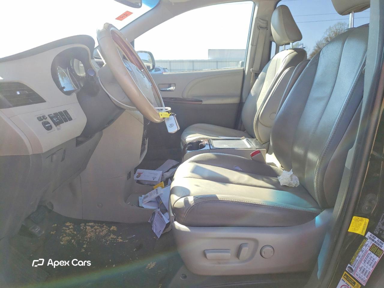 Toyota Sienna 2013
