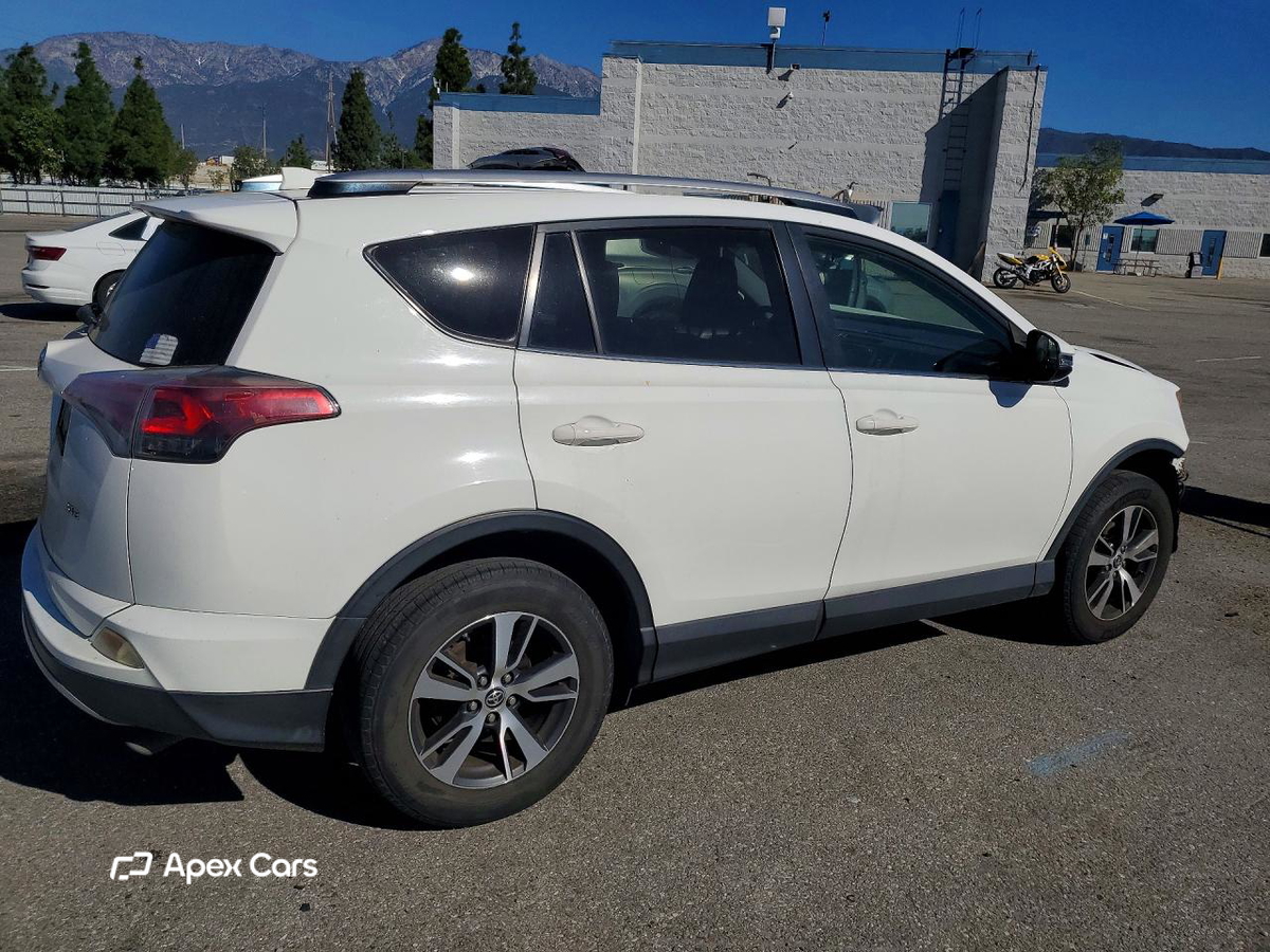 Toyota RAV 4 2016