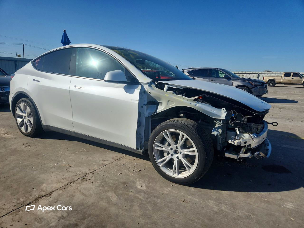 Tesla Model Y 2023
