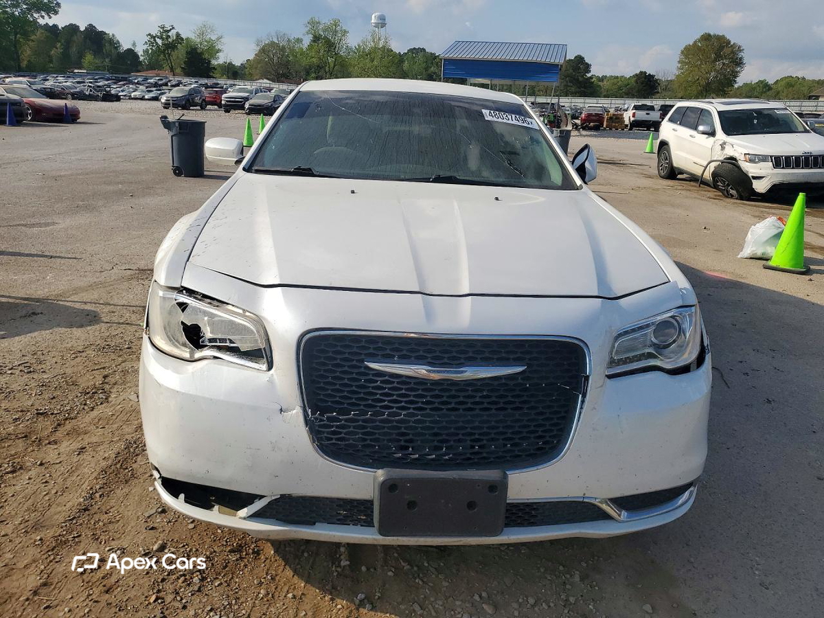 Chrysler 300 2015