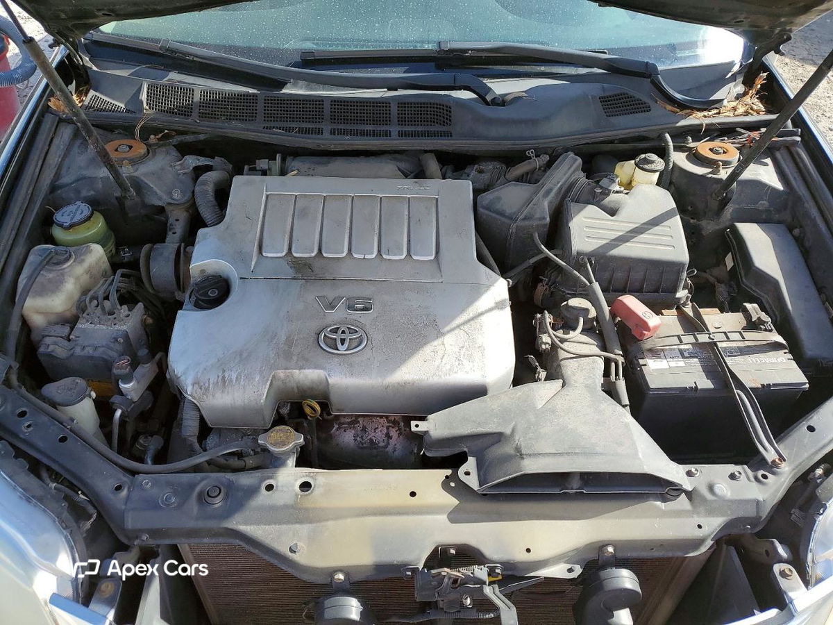 Toyota Avalon 2011