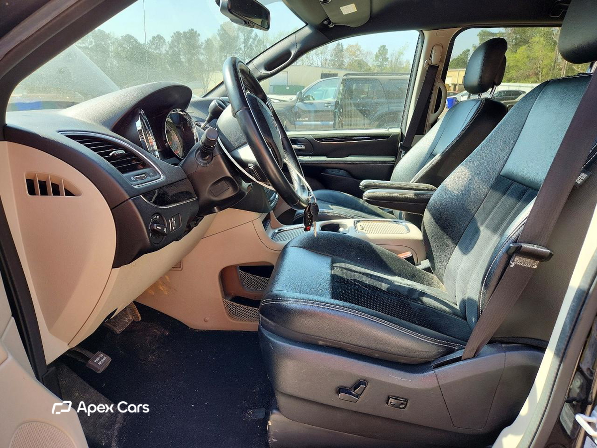 Dodge Caravan 2017