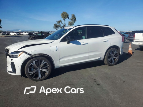 Volvo XC60 2022 - Image 1 of 14