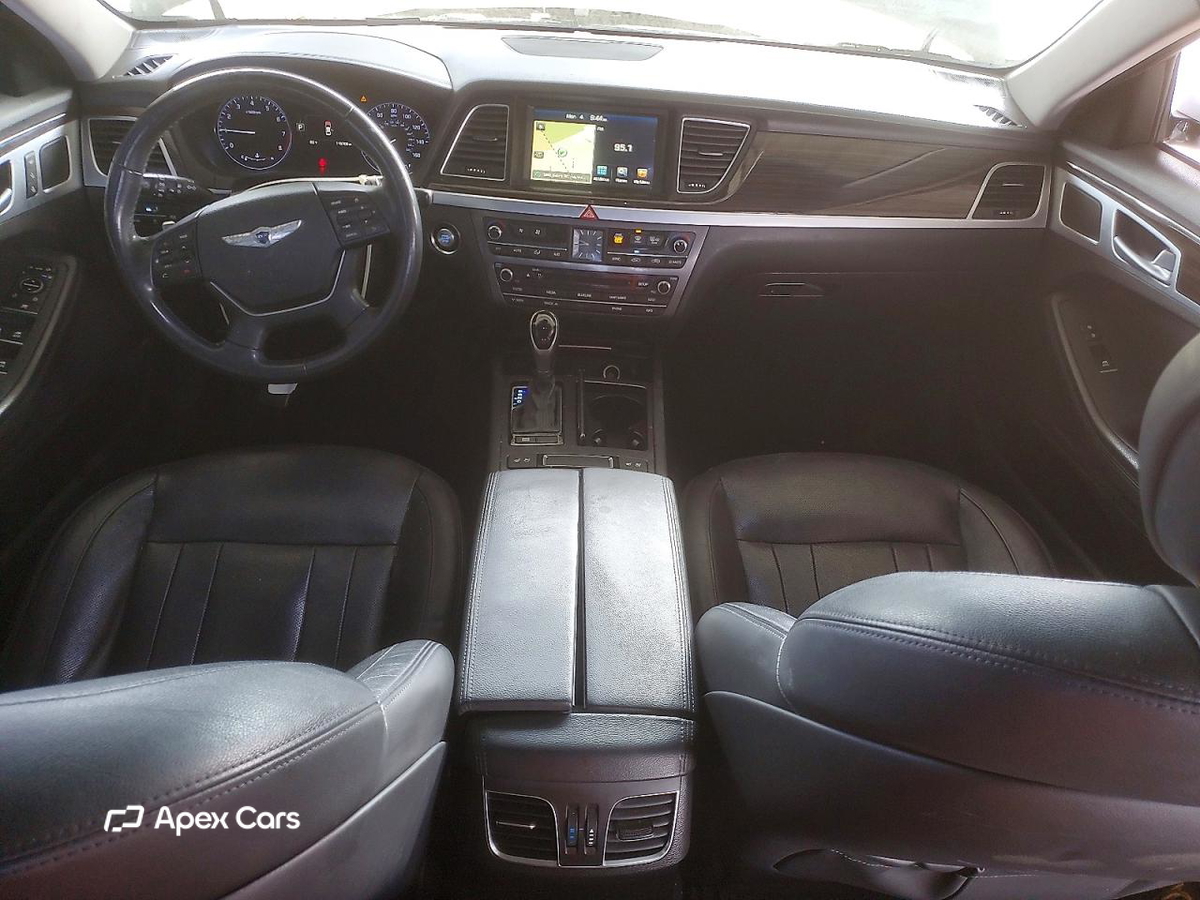 Hyundai Genesis 2016