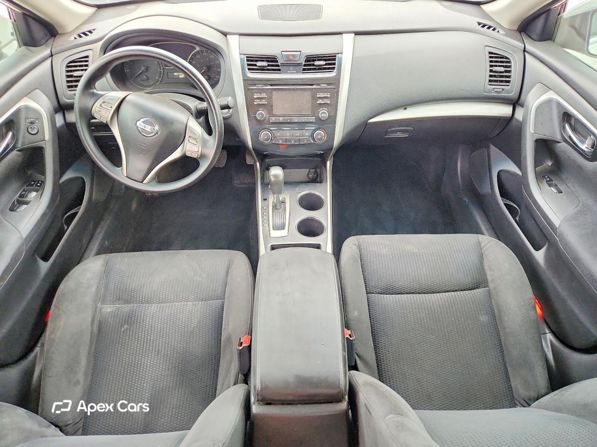 Nissan Altima 2015