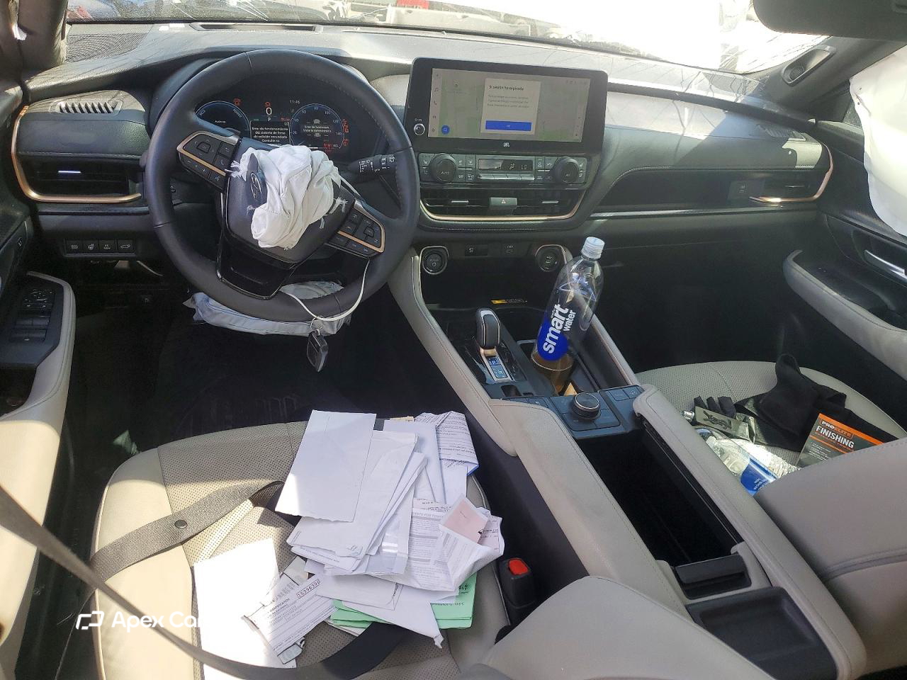 Toyota Highlander 2025